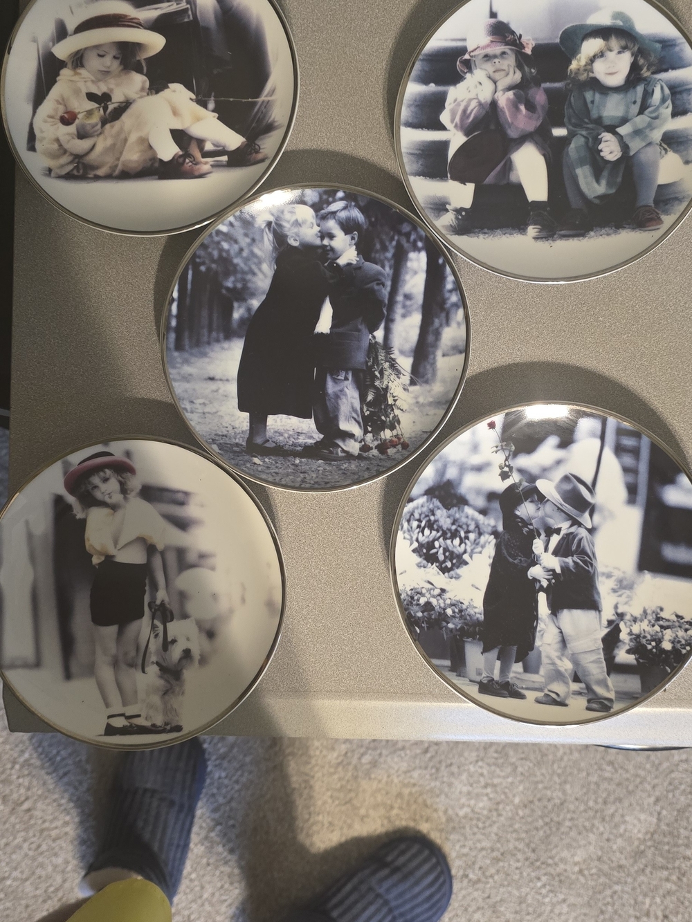 Kim Anderson 1996 Vintage Pretty As A Picture Plates (5 ) 6.5"